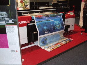 anapurna m at the viie show 250.gif
