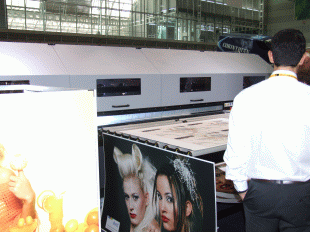 Durst Rho 700 Presto was sold at the show.gif