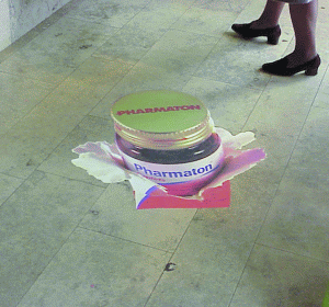 Permaflex PF 6000 Serie - Floor Graphics - PHARMATON campaign002.gif