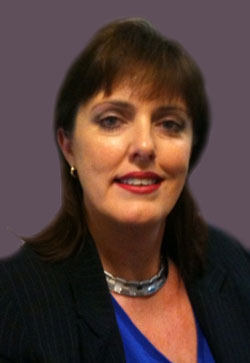 lynda-photo-sm.jpg