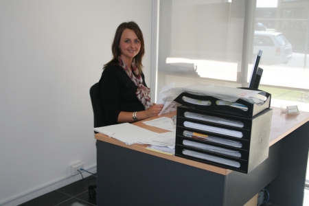 Kate Hick Peak Digital receptionist