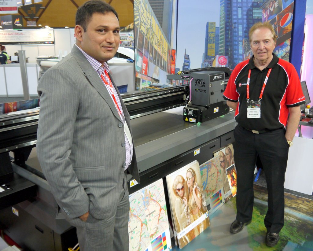 Neopost JagdeepSingh and BarryGrant with new Jetrix