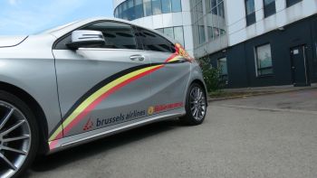 LOW RES FOTO 5 - Brussels Airlines car AE38P with LAMX40 laminate