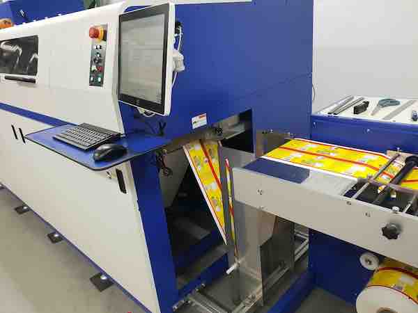 Epson SurePress002 4