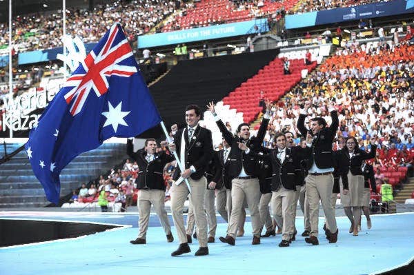 Skillaroos Enter Stadium