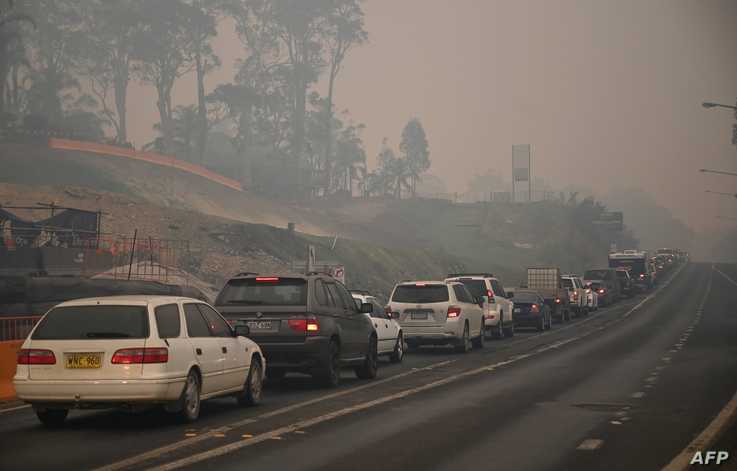 Bushfires traffic jam
