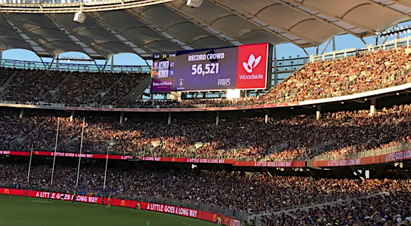qms media sports signage 8
