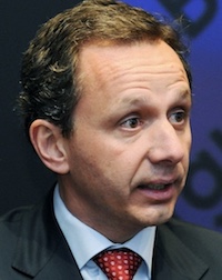 enrique lores hp