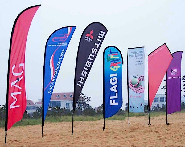 teardrop banners