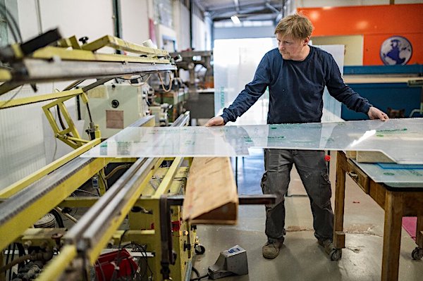 German plexiglass firm