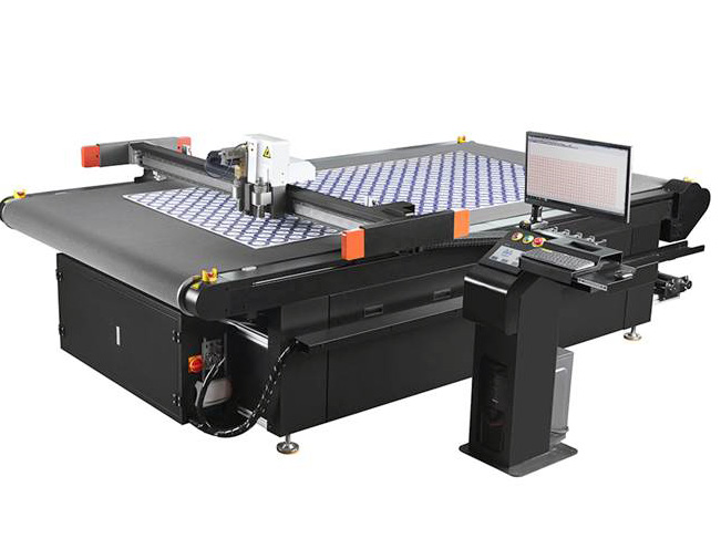 Amedia cutter Richard