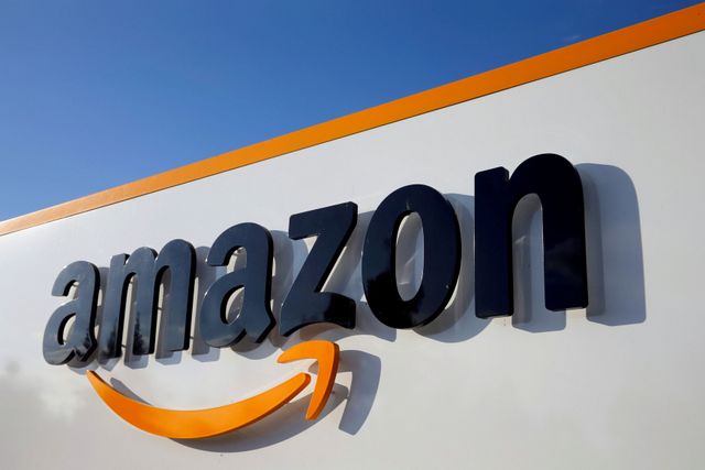 amazon logo on bldg