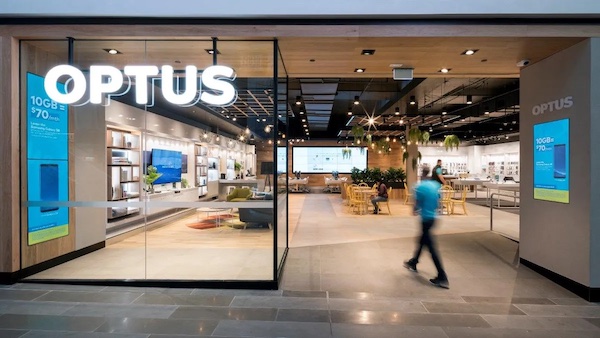 optus store.jpg copy.jpg