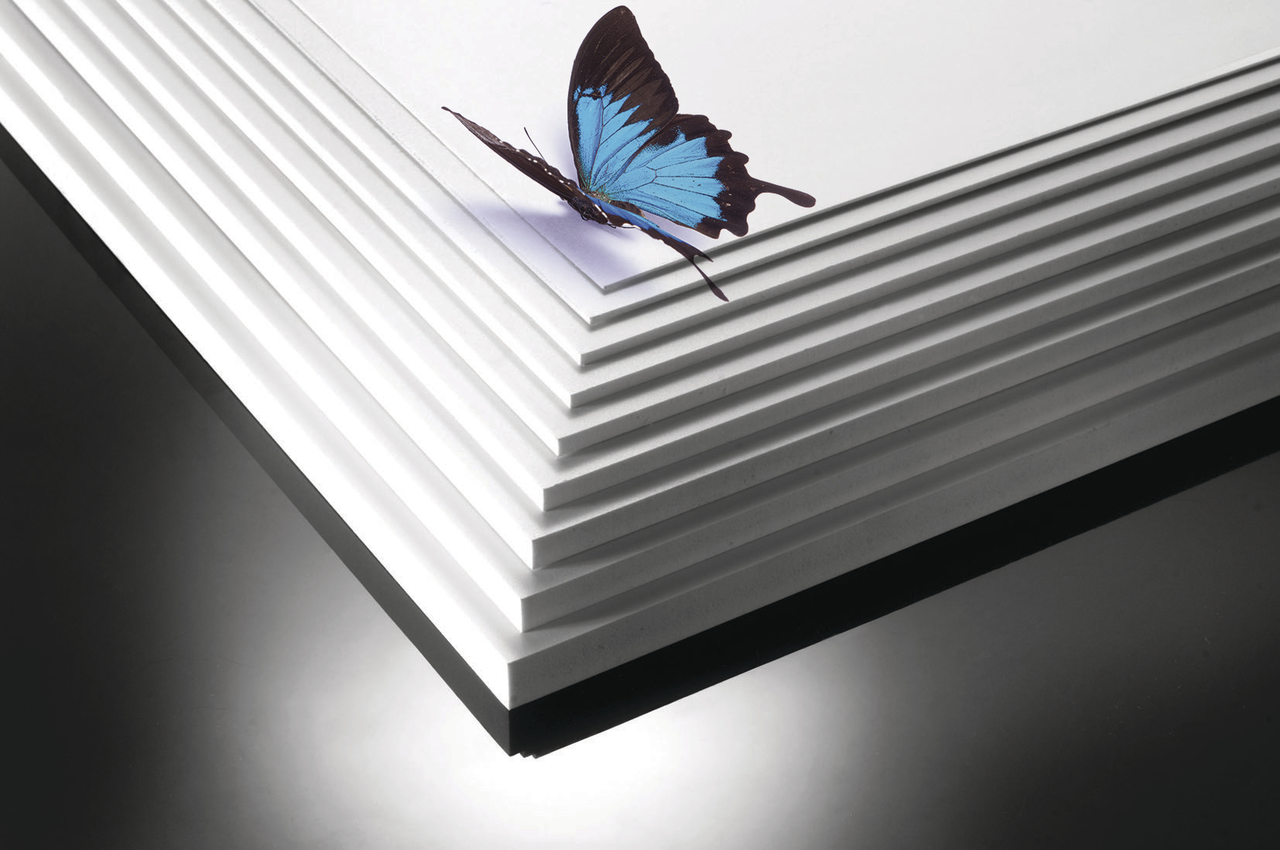BrettMartin Foamalux White sheets with butterfly