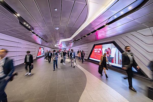 JCDecaux_Wynyard_Station_Westpac_Walk_2.jpg