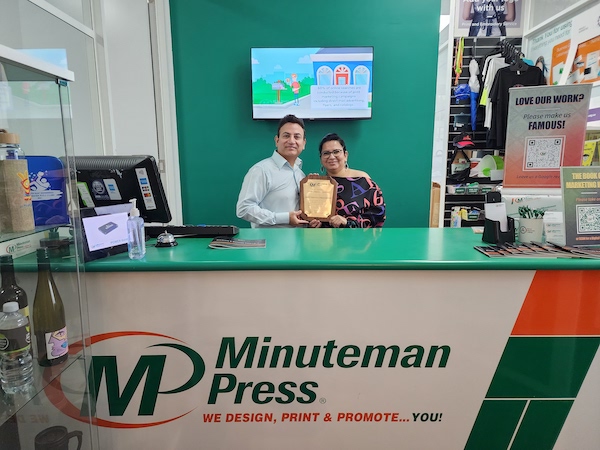 Jag_and_Durga_Minuteman_Press_Footscray_VIC.jpg