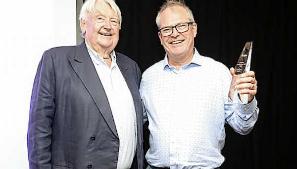 Peter_Clarke_accepts_his_award_from_Stephen_Penfold.png