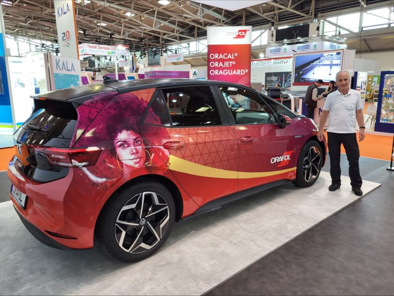 Orafol carwrap at FESPA