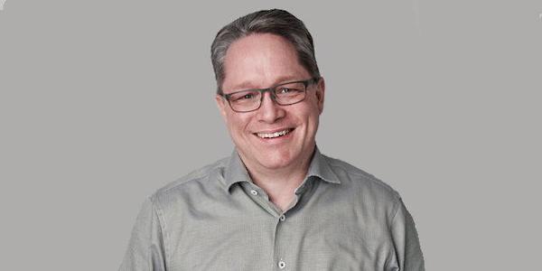 Oliver_Luedtke-696x348-2042309154.jpeg