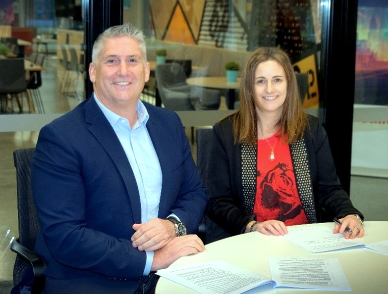 Canon CPP Computaleta signing