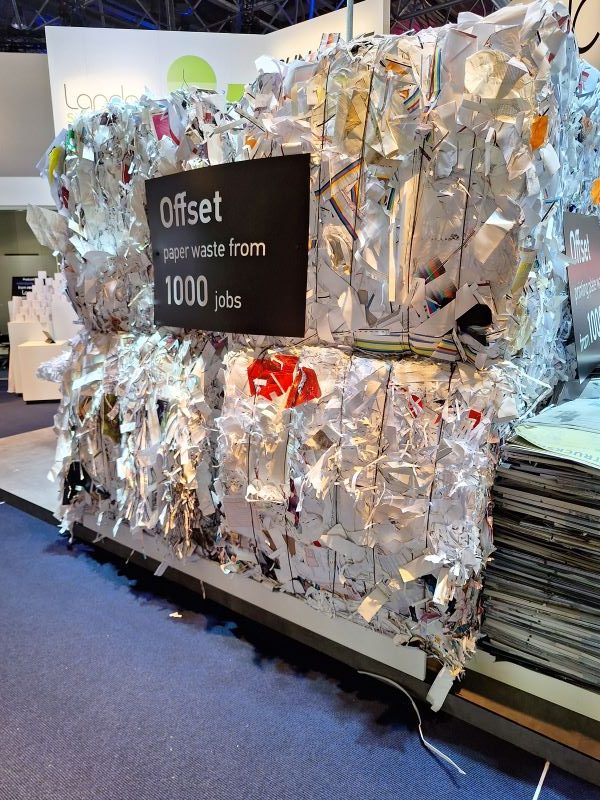 Landa waste paper