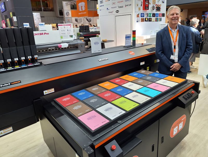 Mutoh Russell 1462UF books