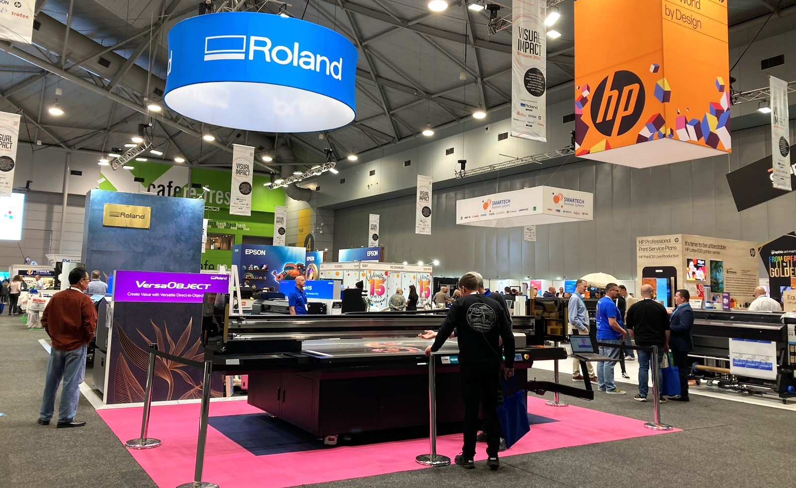 VI Roland HP stands
