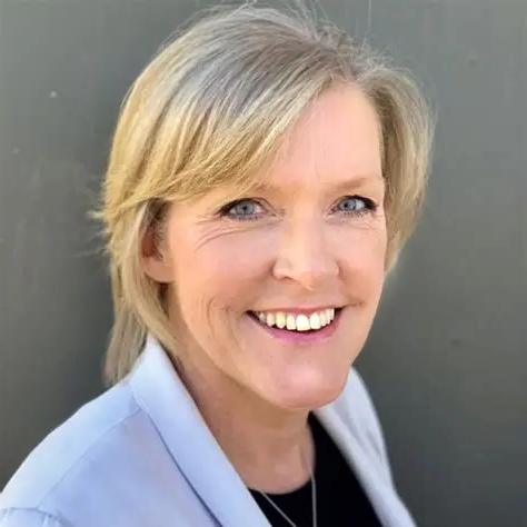 LIA Victoria President Robyn Frampton